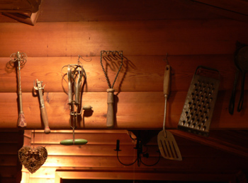 hanging utensils